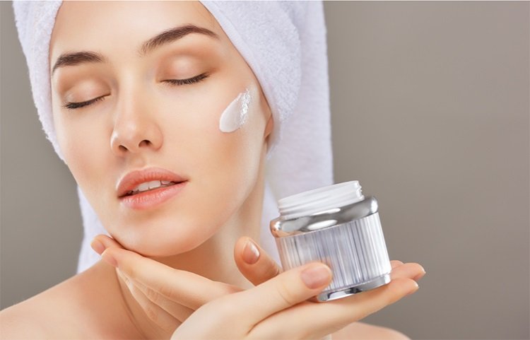 Rewind Time: Magic Elixirs in the Best Anti-Aging Creams